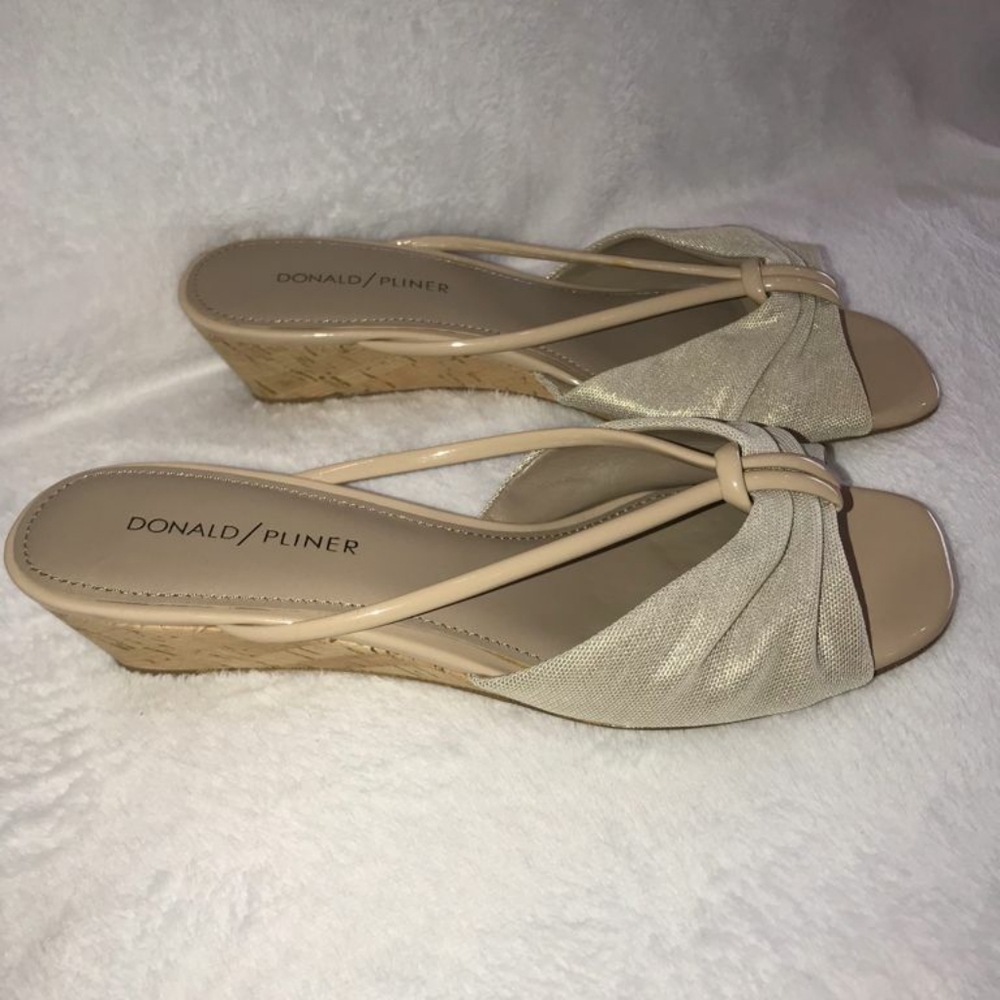 Donald pliner sandals